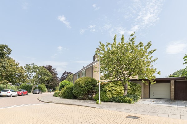 Medium property photo - Souburghlaan 14, 2741 EL Waddinxveen